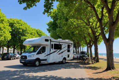 Thumbnail for Trouver la Parfaite Aire de Camping-Car à Royan : Guide Ultime, Emplacements Privilegiés et Services Incontournables